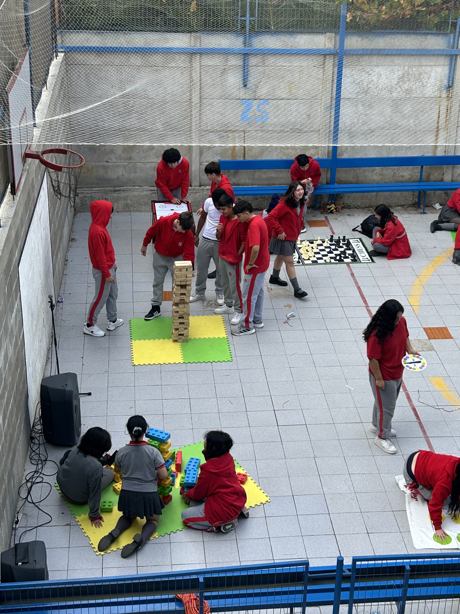 ¡Celebramos el Día de la Convivencia Escolar en el Colegio H.F. Camilo Henríquez! 2025 - 494705054_1159428272646830_4872707664585719544_n.jpg